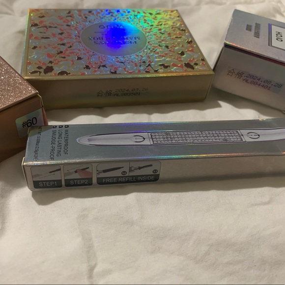 Rhinestone Diamond Silver and Gold Eyeshadow, Eyebrow Pencil and 2 Lipsticks NIB - Picture 5 of 16